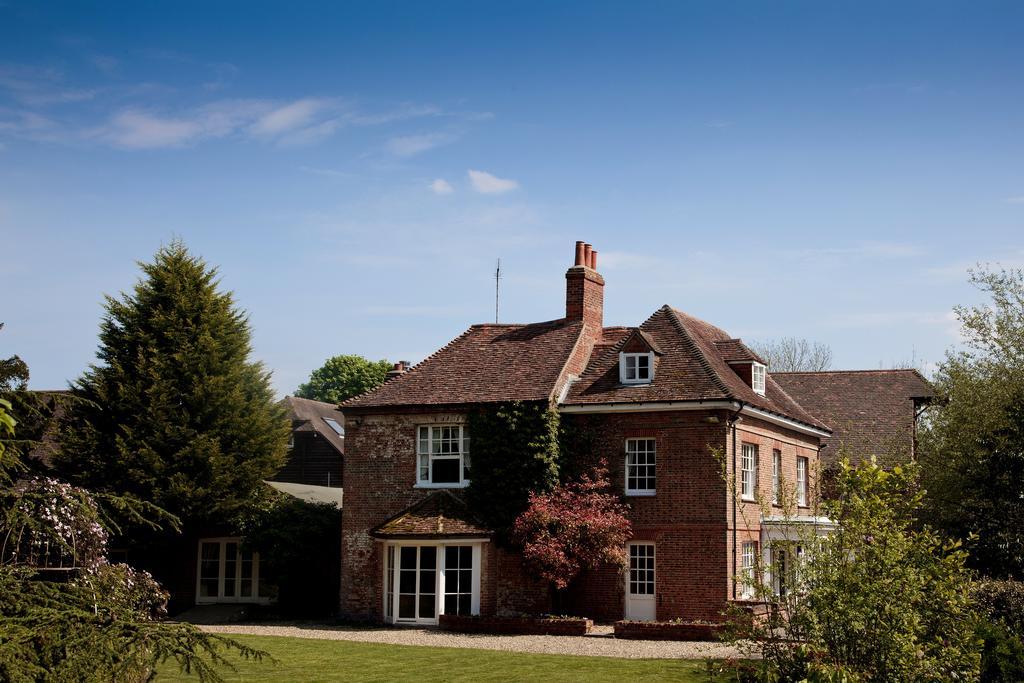 Newbury Manor Pension Buitenkant foto
