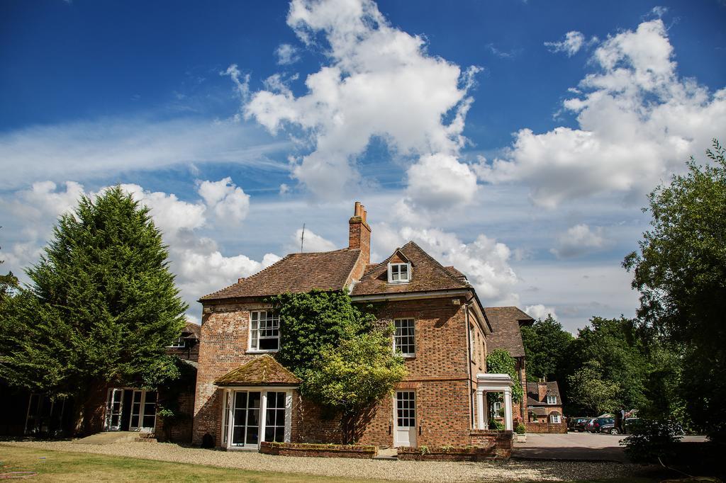 Newbury Manor Pension Buitenkant foto