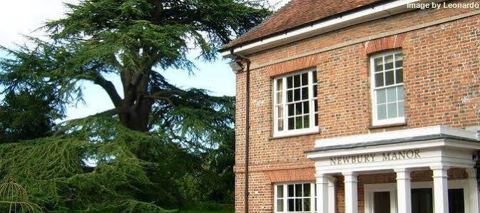 Newbury Manor Pension Buitenkant foto